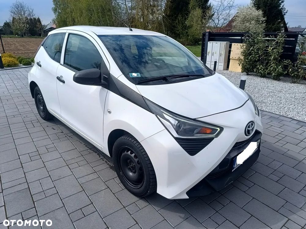 Toyota Aygo x - 2