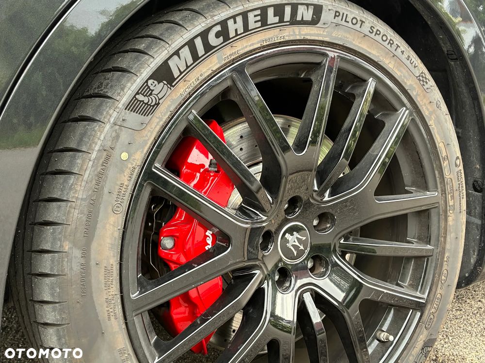 Maserati Levante S Q4 GranSport - 19
