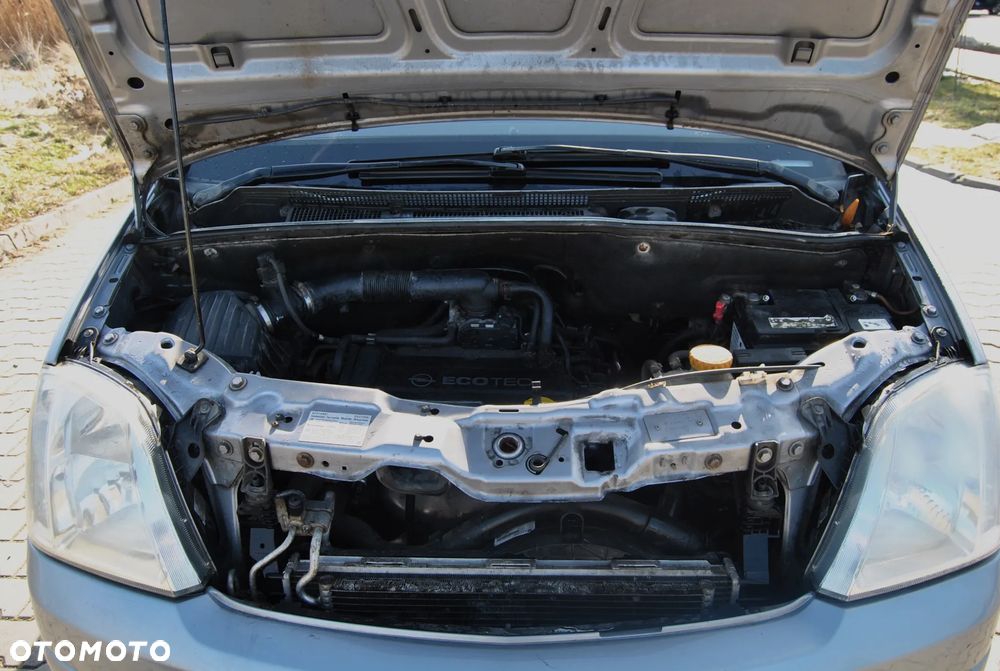 Opel Meriva 1.4 - 13