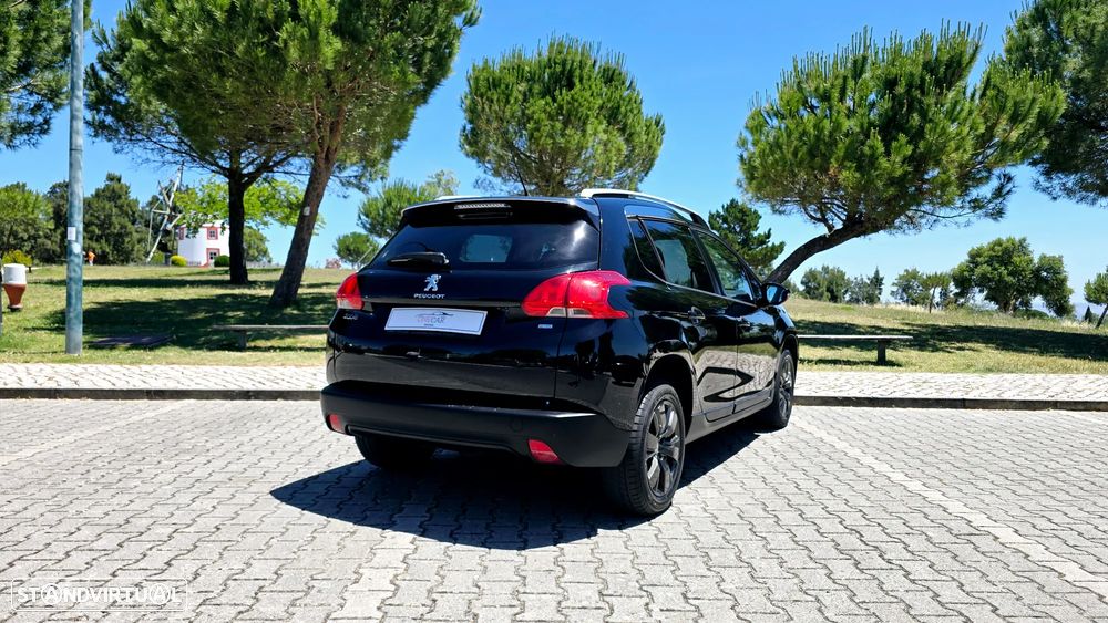 Peugeot 2008 1.6 e-HDi Allure - 4