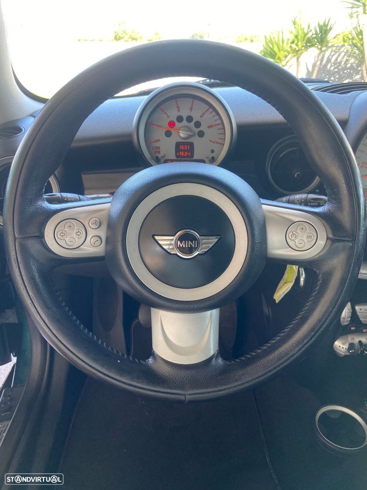 MINI 3 Portas Cooper D - 12