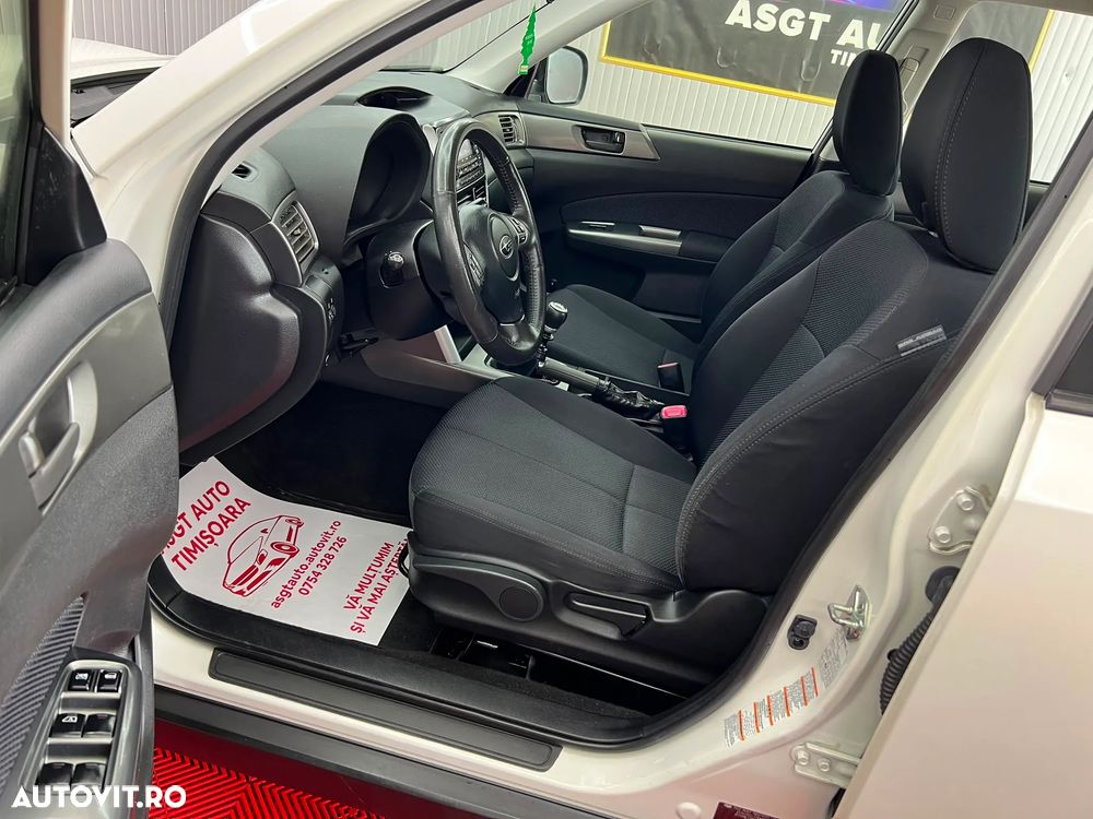 Subaru Forester - 12