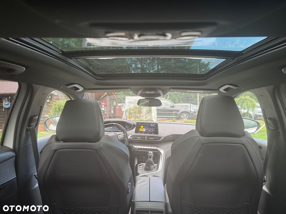 Peugeot 3008 1.5 BlueHDi Allure S&S - 18