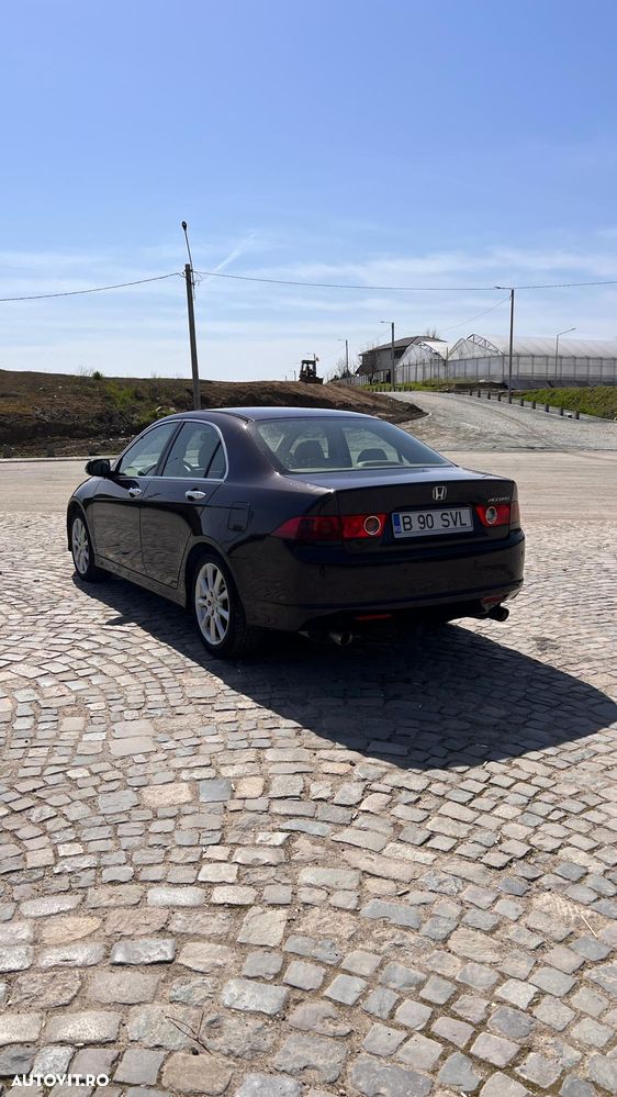 Honda Accord 2.4i Aut Exec - 8