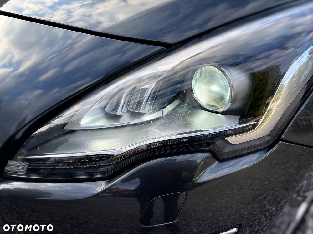 Peugeot 3008 2.0 HDi Allure - 28