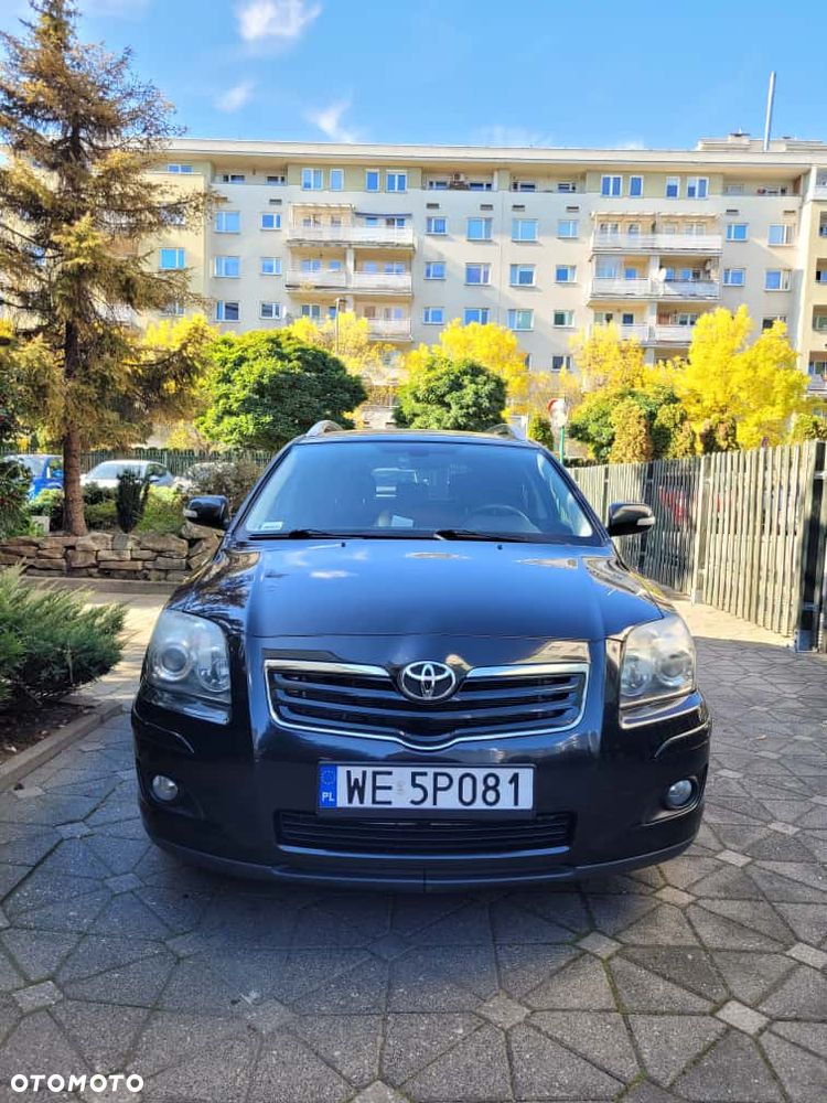 Toyota Avensis 2.0 D-4D Sol - 3