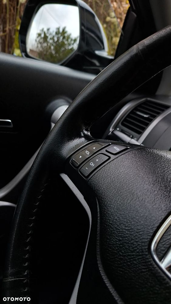 Honda CR-V 2.0i-VTEC Automatik Elegance 50 Jahre Edition - 31