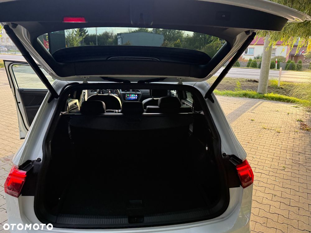 Volkswagen Tiguan Allspace 2.0 TSI 4Mot R-Line DSG - 28