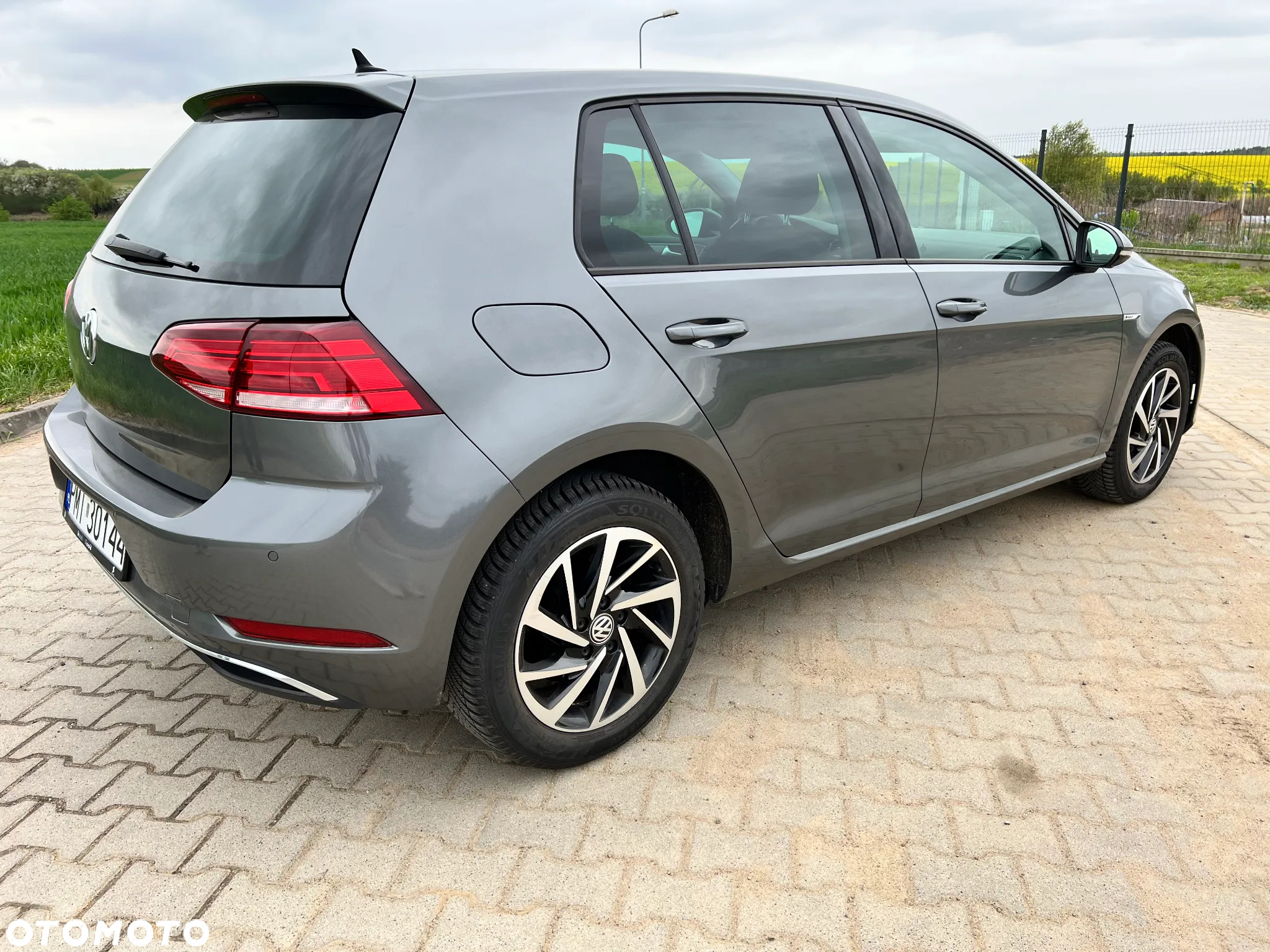 Volkswagen Golf 1.0 TSI BlueMotion Comfortline - 3