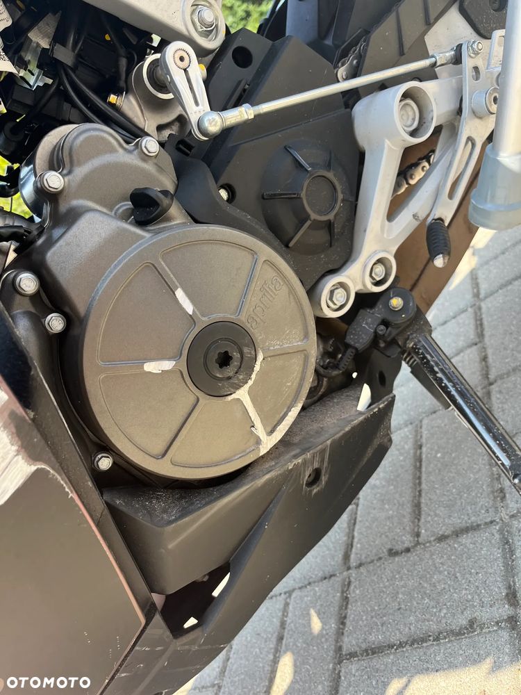 Aprilia RS - 7
