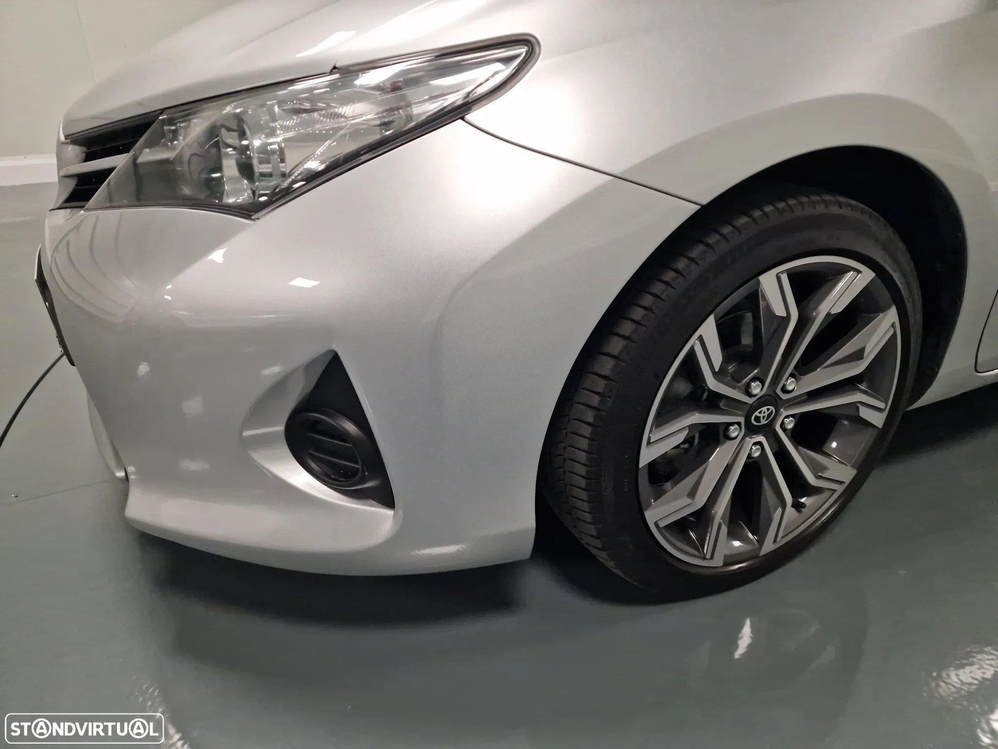 Toyota Auris Touring Sports 1.4 D-4D Comfort+J16 - 12