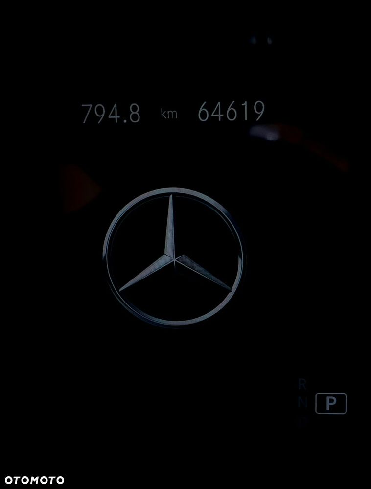 Mercedes-Benz Klasa A 180 AMG Line 7G-DCT - 6