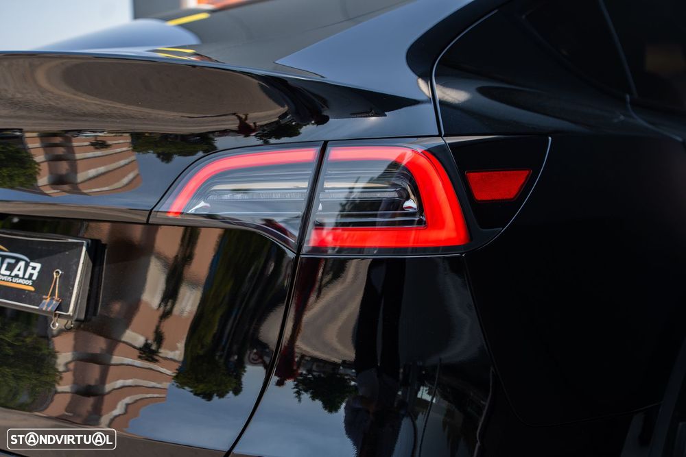Tesla Model Y Standard - 26
