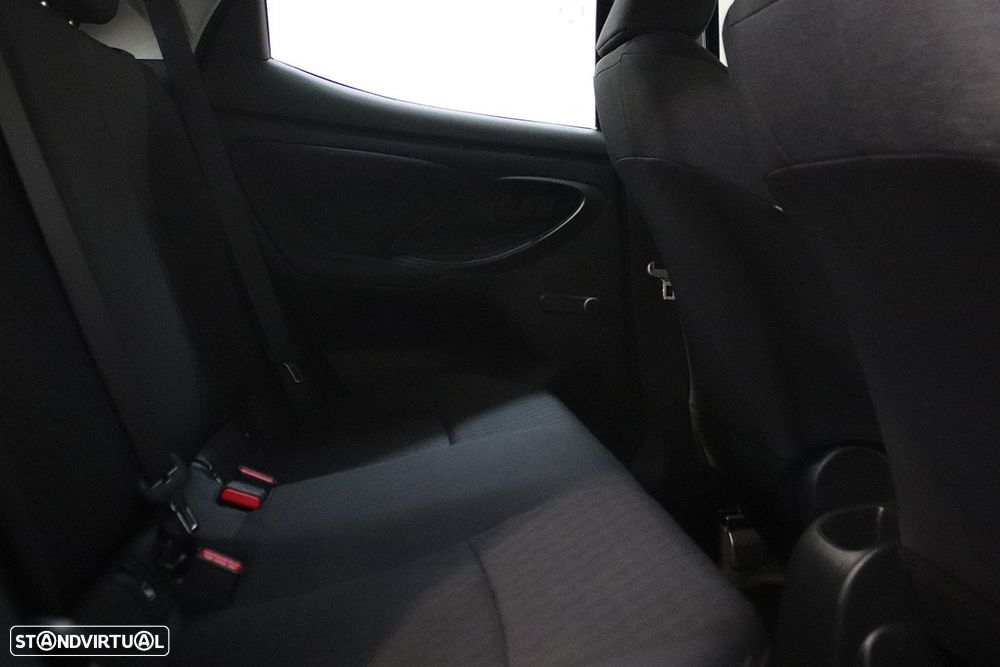 Toyota Yaris 1.0 VVT-i Comfort Plus - 19