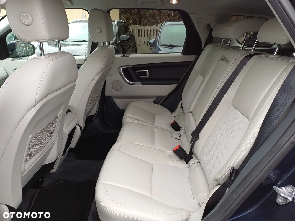 Land Rover Discovery Sport TD4 Pure - 17