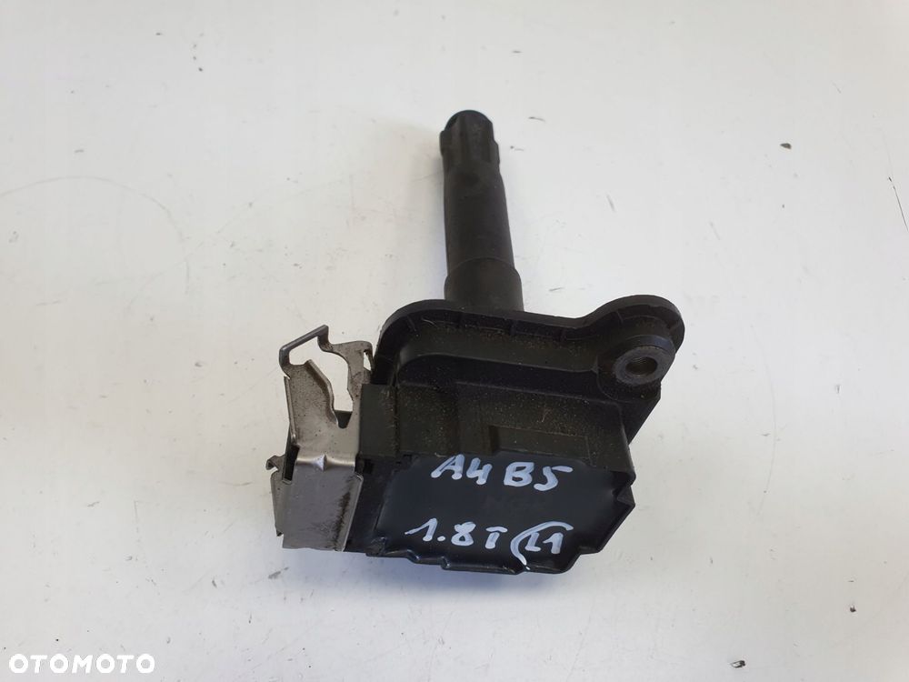 CEWKA ZAPŁONOWA VW Passat B5 Audi A4 B5 1.8 T turbo _ NGK U5004 - 1