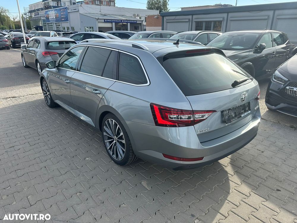 Skoda Superb 2.0 TDI DSG Laurin & Klement - 3