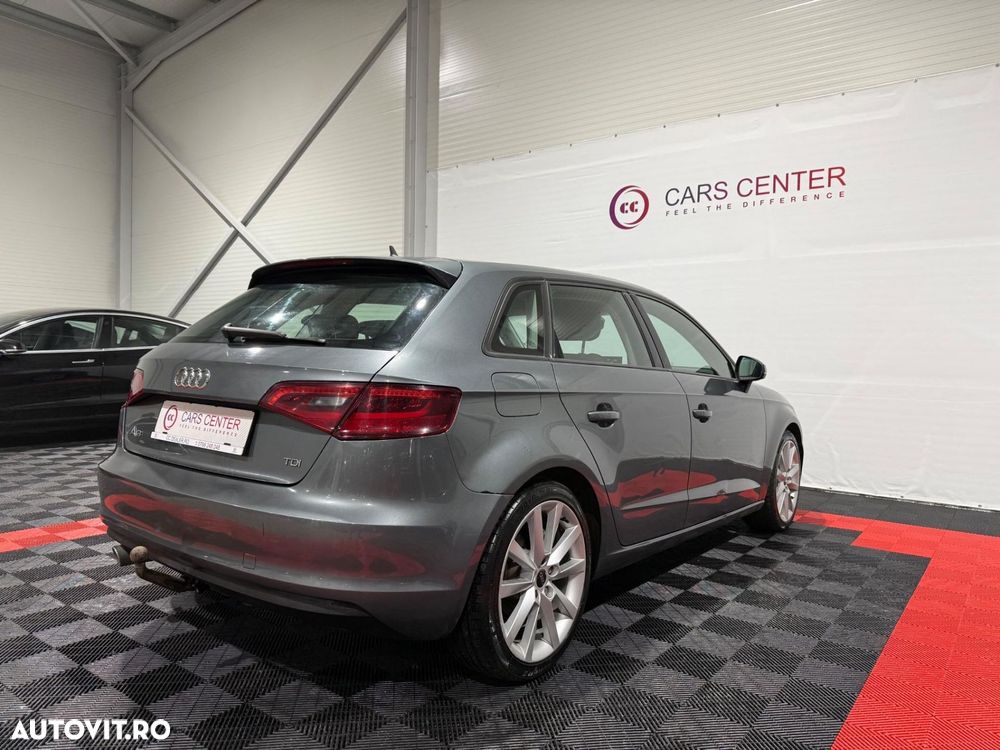 Audi A3 1.6 TDI ack S tronic design - 3