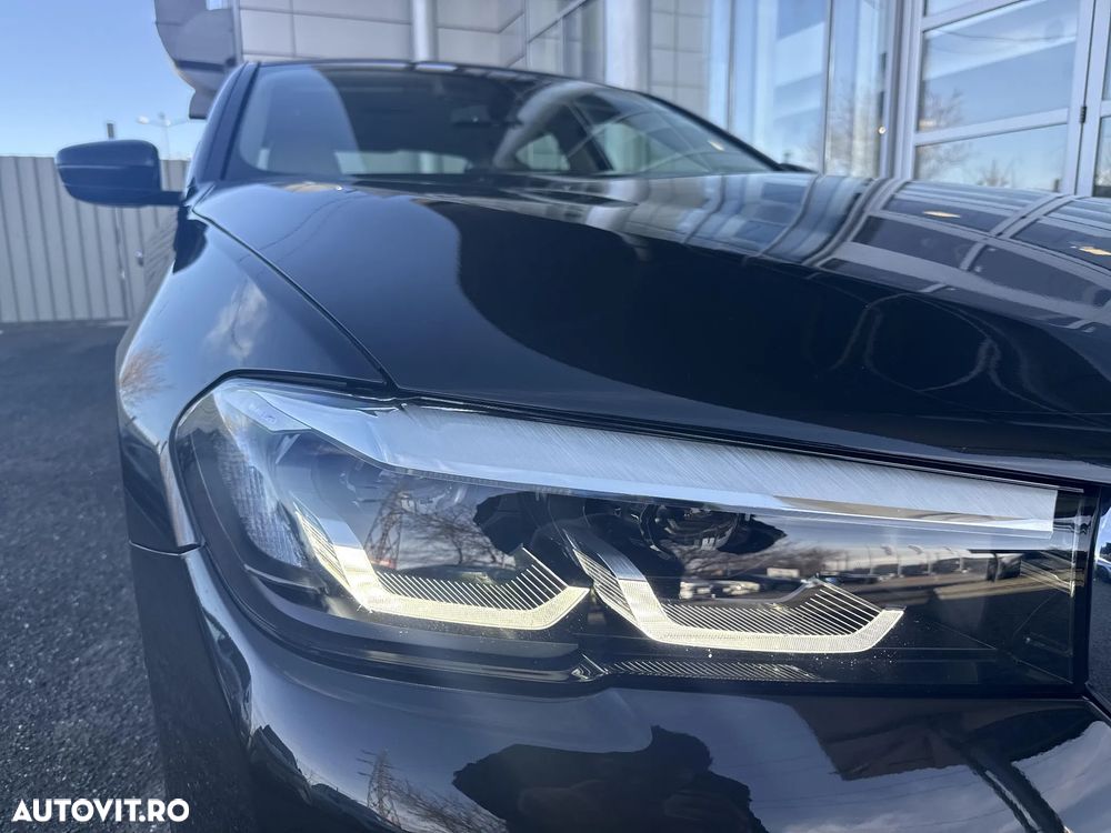 BMW Seria 5 530e xDrive Aut. - 27