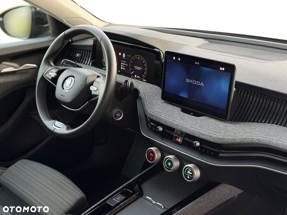 Skoda Superb 1.5 TSI mHEV Selection DSG - 15