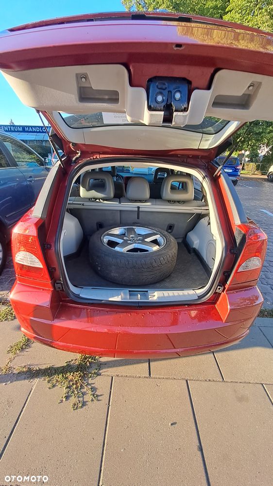 Dodge Caliber - 26
