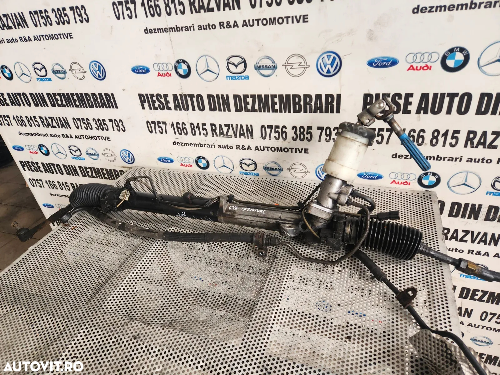 Caseta Directie Kia Carnival Cod -4D500 Dupa 2005 Volan Stanga Europa - Dezmembrari Arad - 3