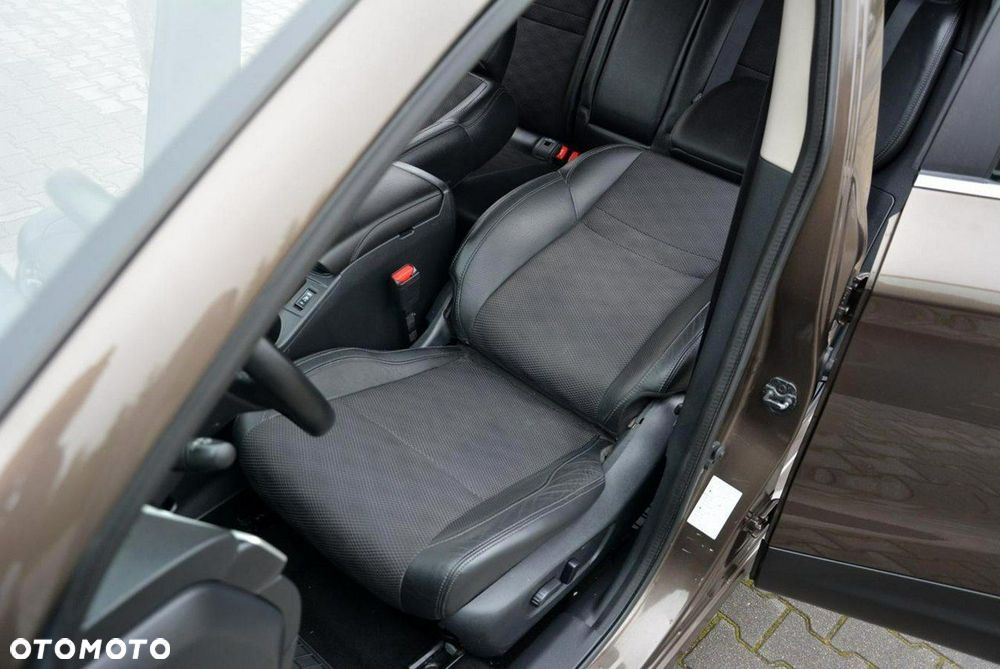 Nissan Qashqai 1.6 DCi 4x4 Tekna+ - 22