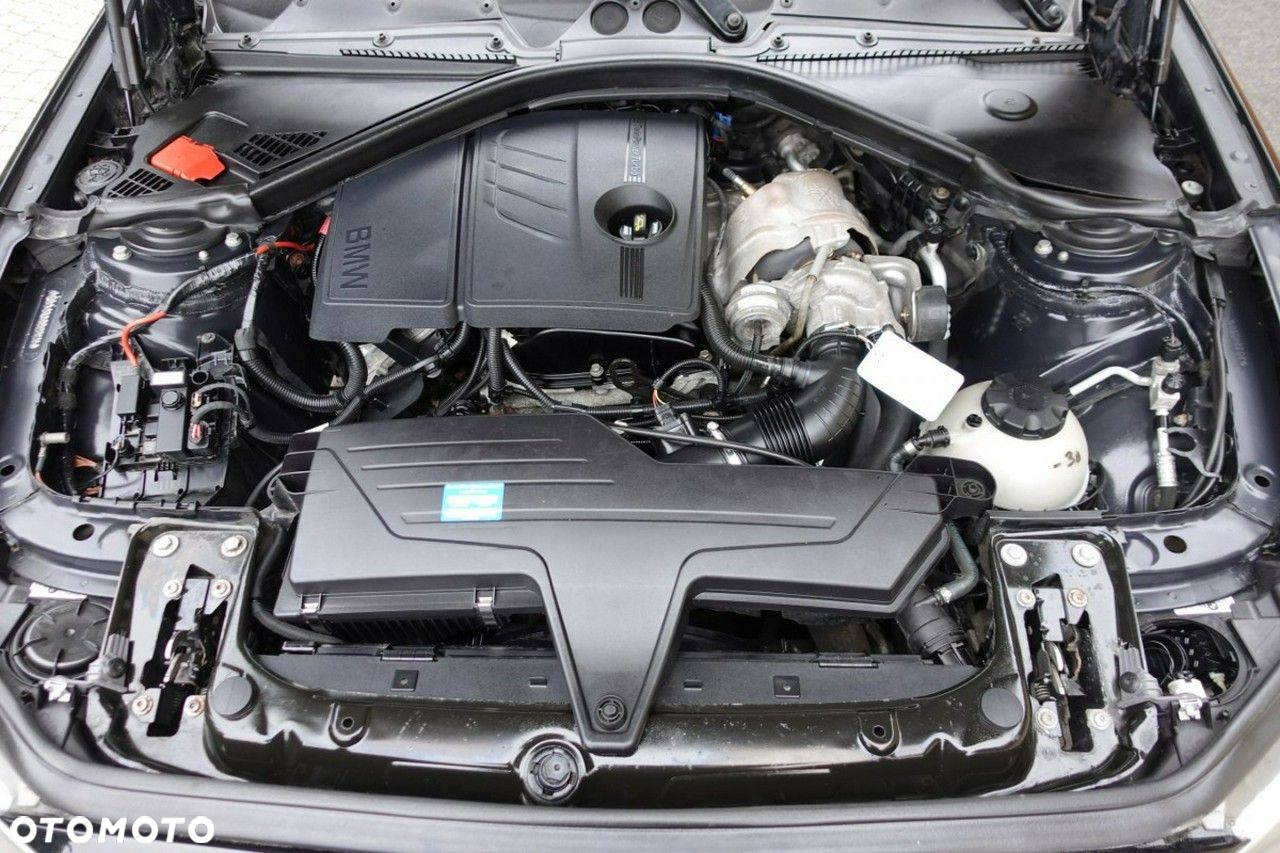 BMW Seria 1 - 10