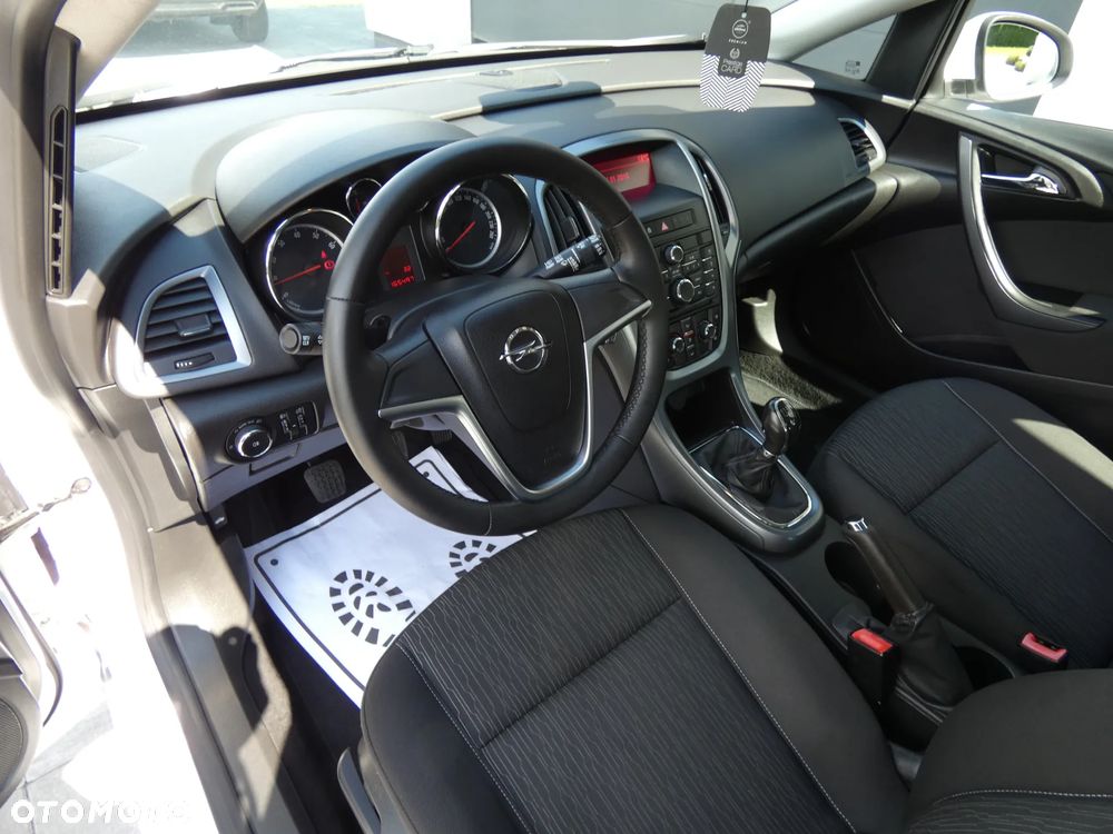 Opel Astra 1.6 Active EU6 - 17