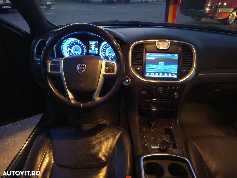 Lancia Thema 3.0 V6 CRD 24V Automatik Executive - 8