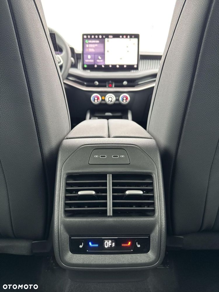 Skoda Superb 2.0 TDI SCR 4x4 L&K DSG - 35