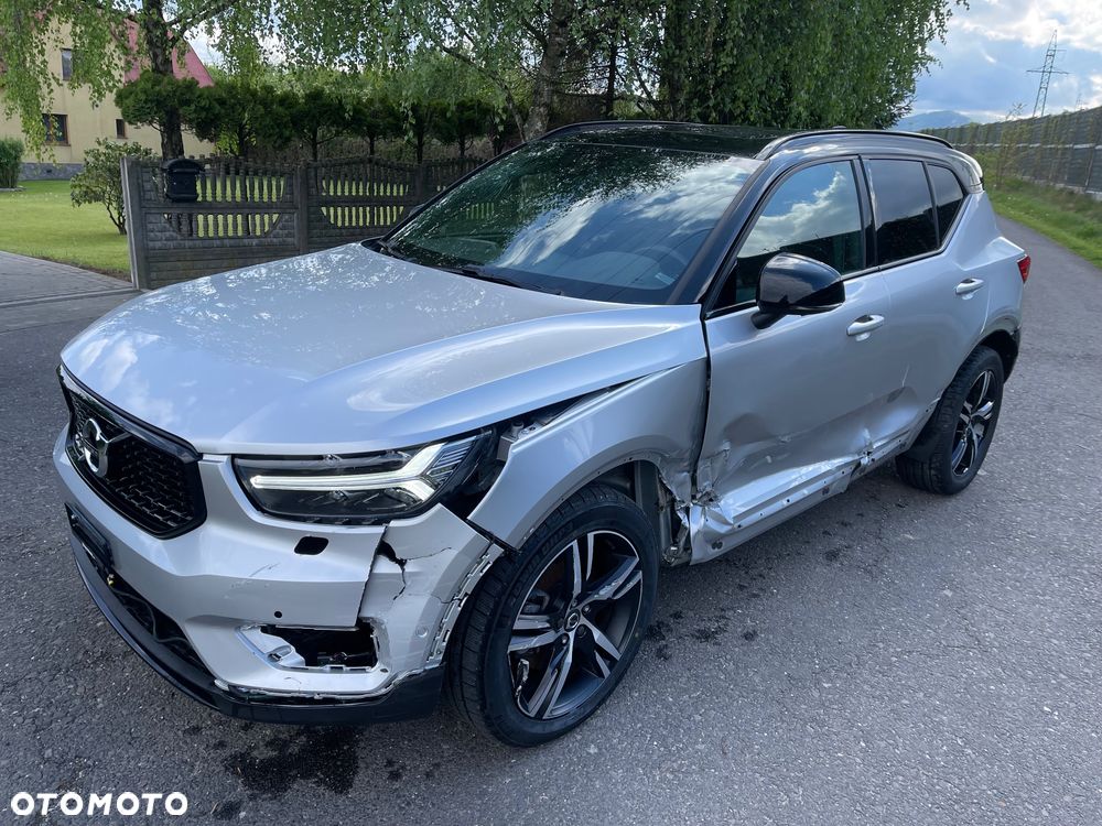 Volvo XC 40 D4 AWD Geartronic R-Design - 12