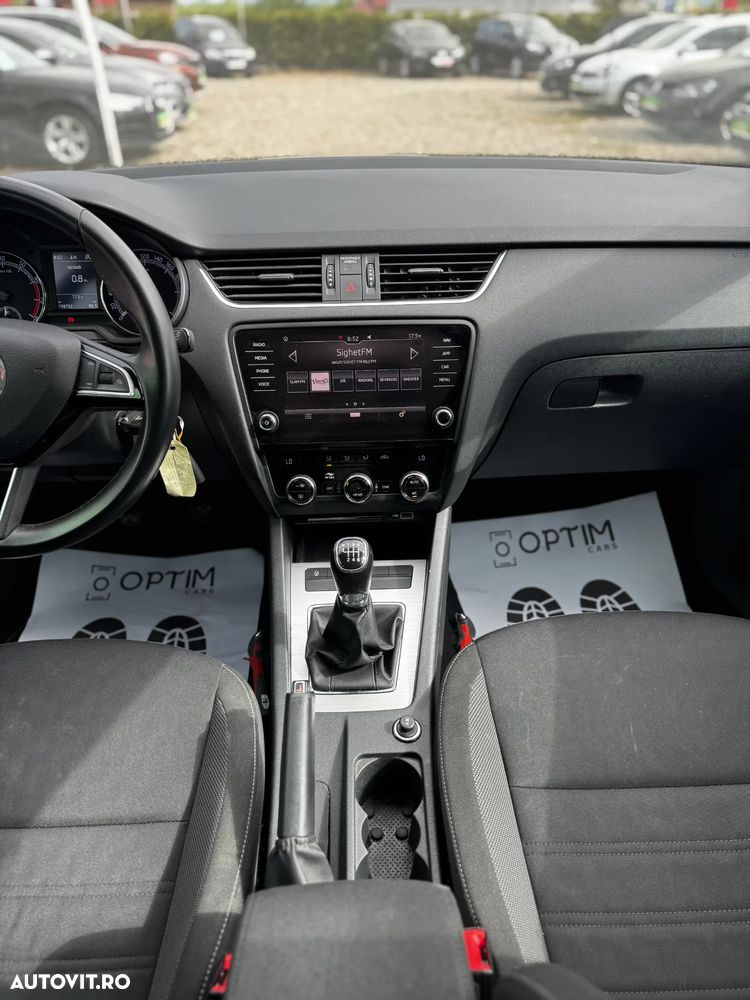Skoda Octavia - 6