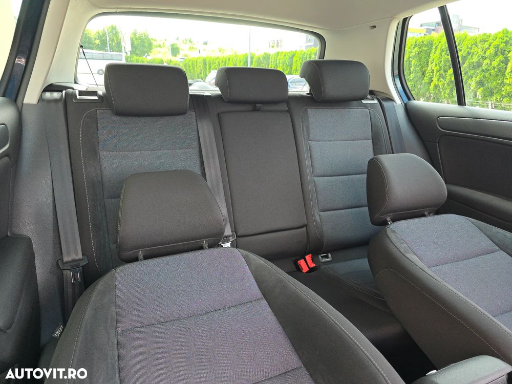 Volkswagen Golf 1.4 TSI DSG Style - 11
