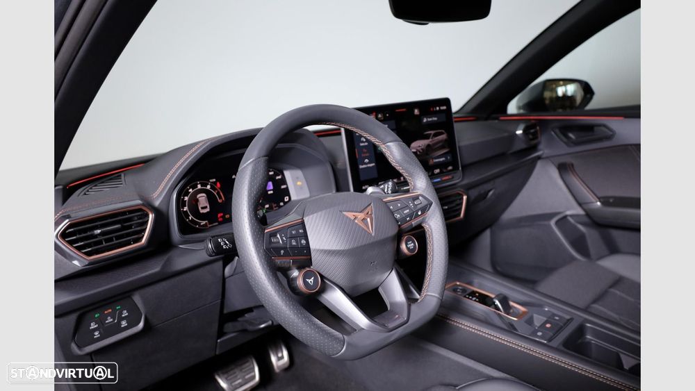 Cupra Leon ST 1.5 eTSI DSG - 10