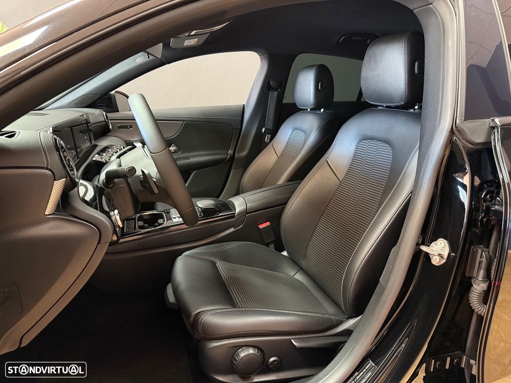 Mercedes-Benz CLA 200 d Shooting Brake 8G-DCT - 14