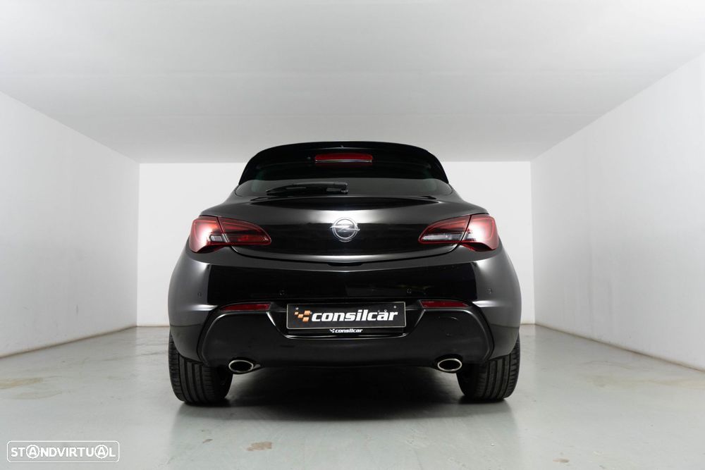 Opel Astra GTC - 4