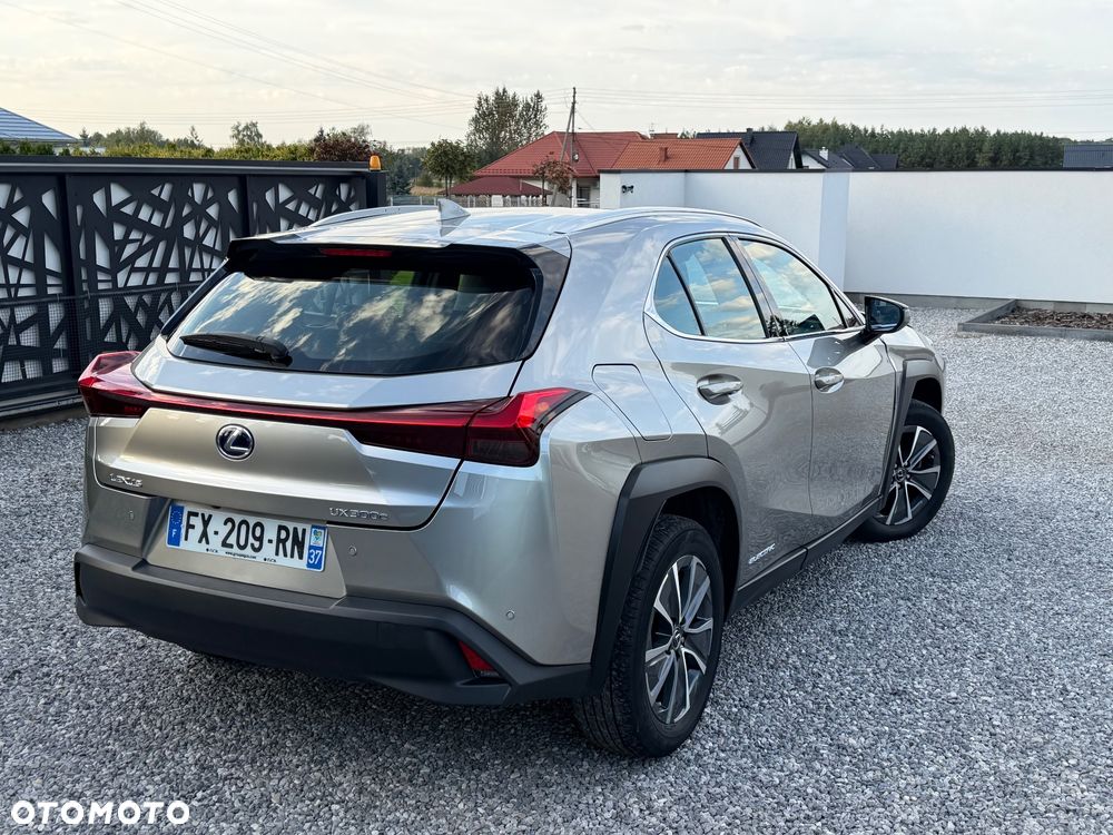 Lexus UX 300e Luxury Line - 13