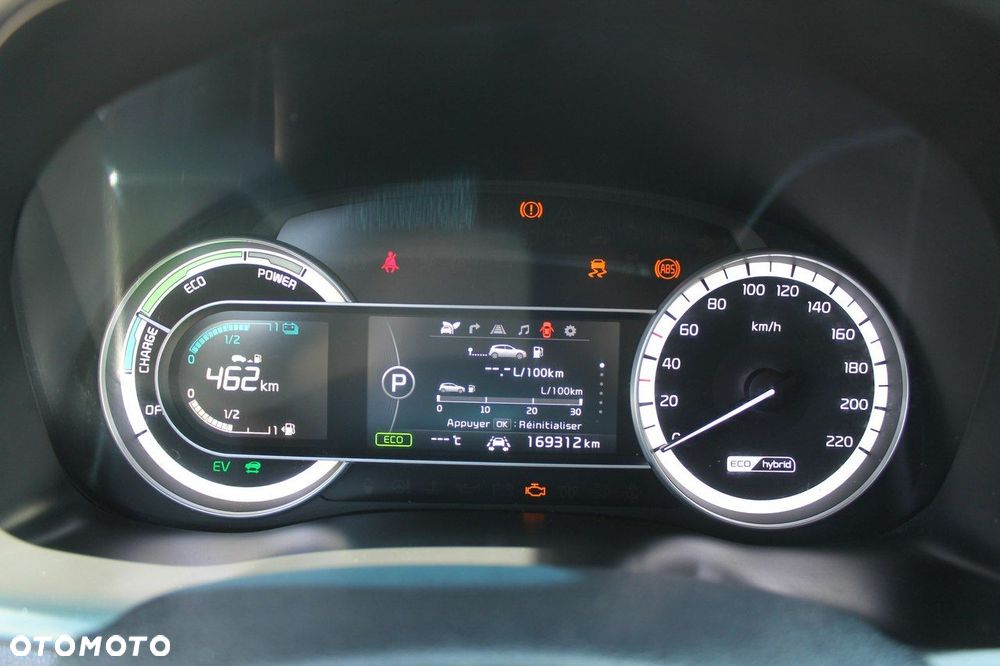 Kia Niro - 12