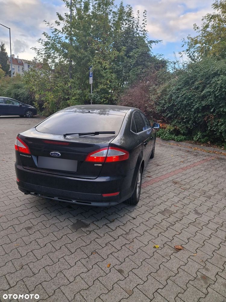 Ford Mondeo - 8
