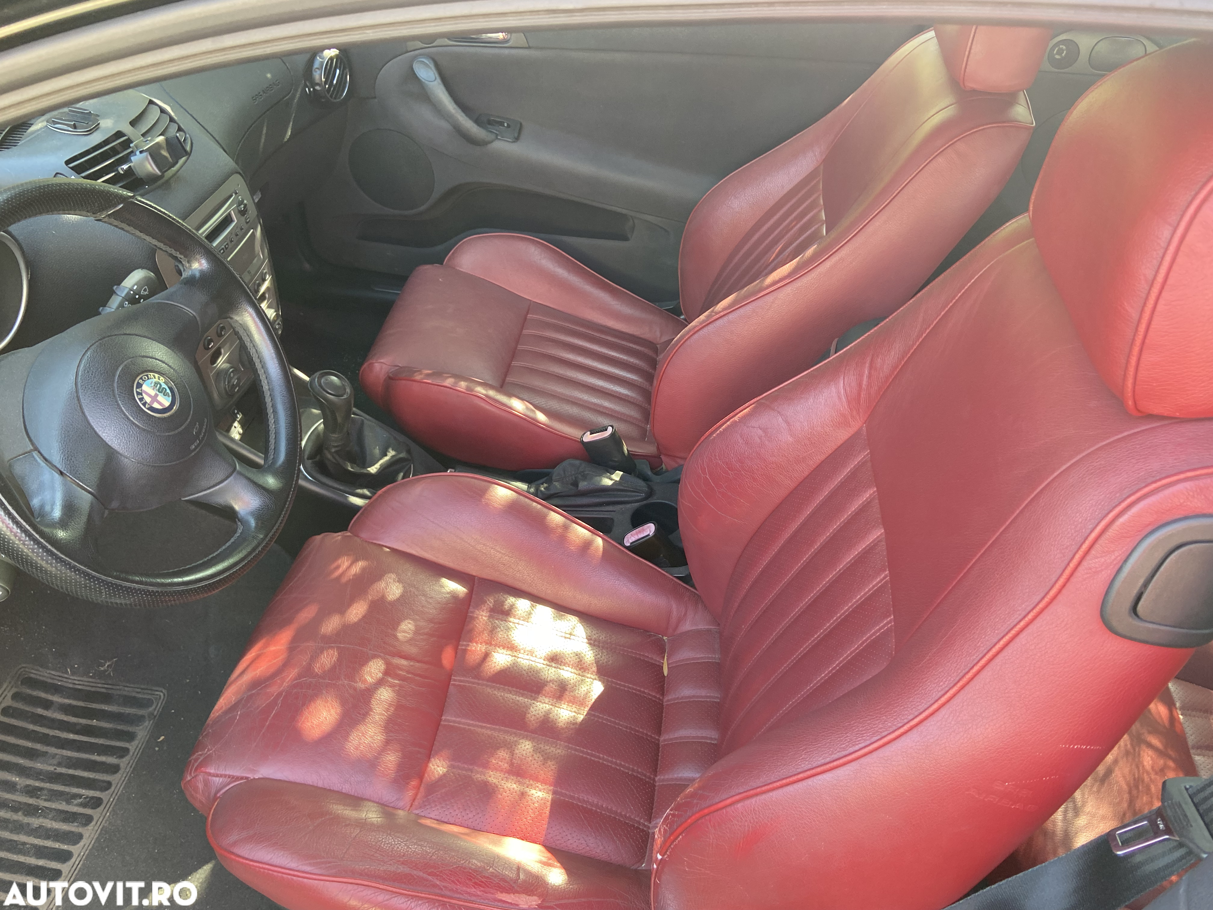 Alfa Romeo 147 2.0 Twin Spark Distinctive - 3