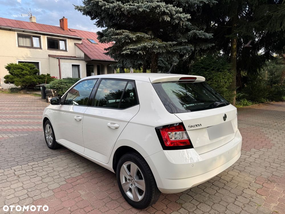Skoda Fabia 1.2 TSI Drive - 4