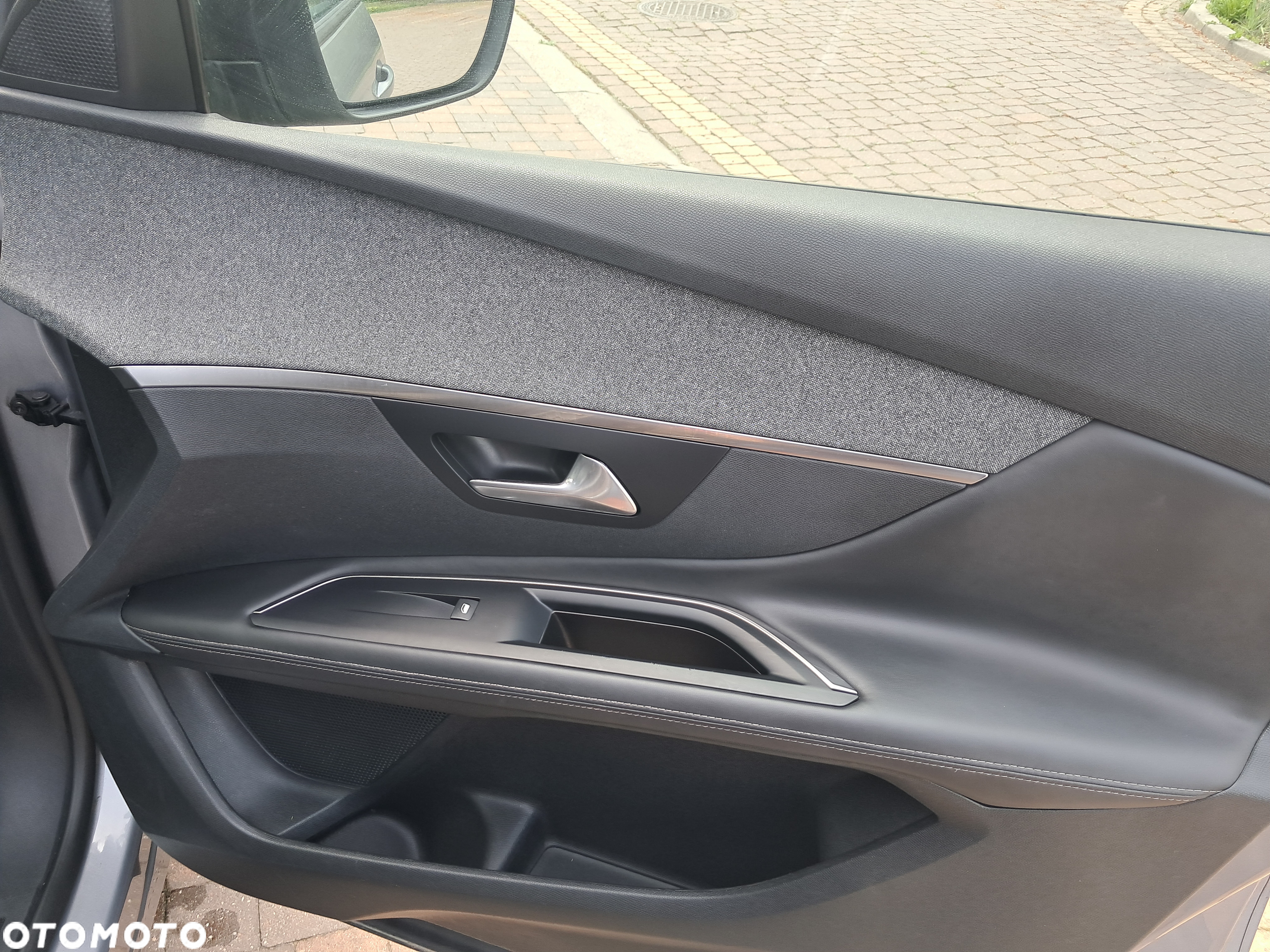 Peugeot 3008 HDi FAP 150 Platinum - 34