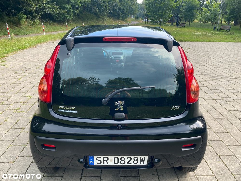 Peugeot 107 70 Petit Filou - 8