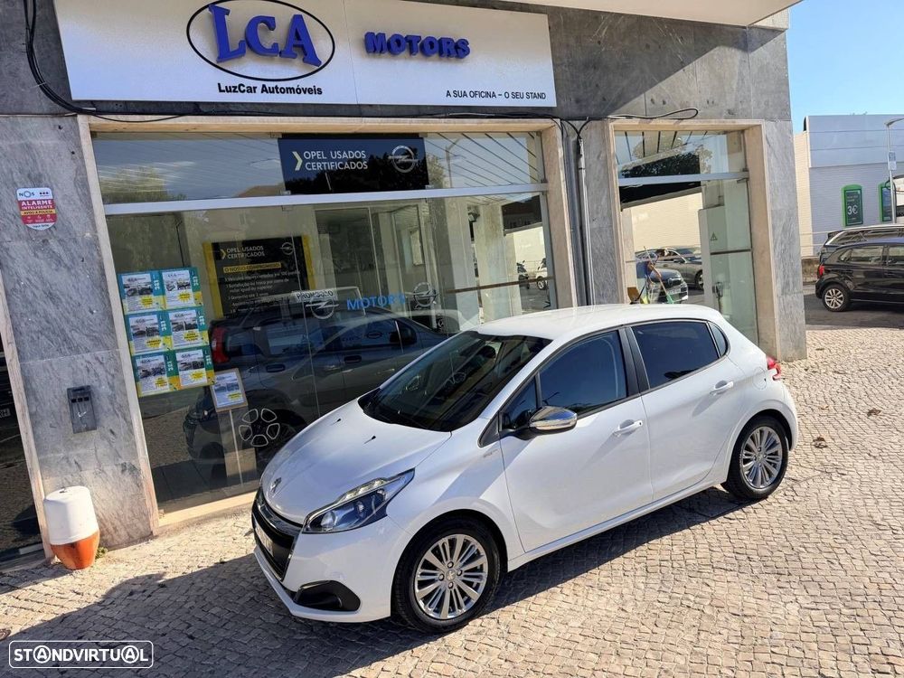 Peugeot 208 1.2 PureTech Style - 2