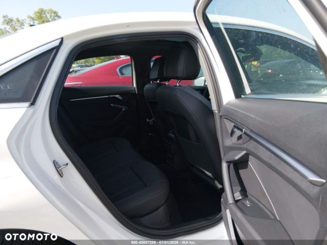 Audi A3 Limousine 40 TFSI quattro S tronic S line - 6