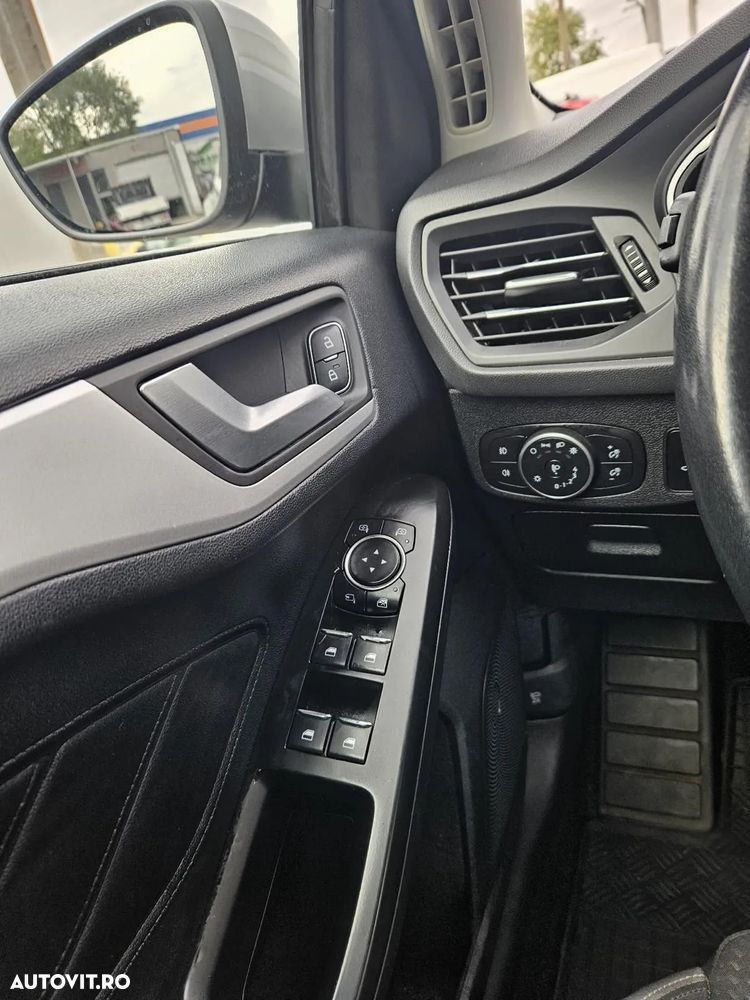 Ford Focus 1.0 EcoBoost Active - 8