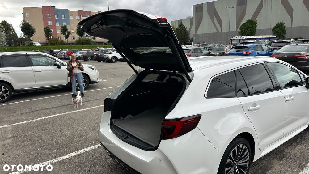 Toyota Corolla - 21