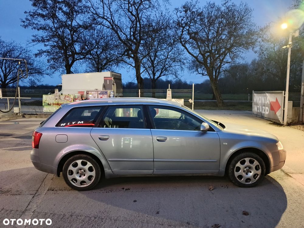 Audi A4 Avant - 6