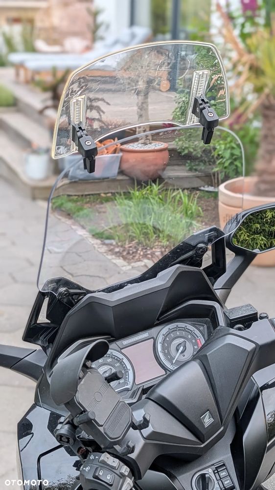 Honda NSS - 13